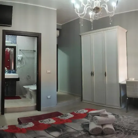 Elettra * Сиракузы